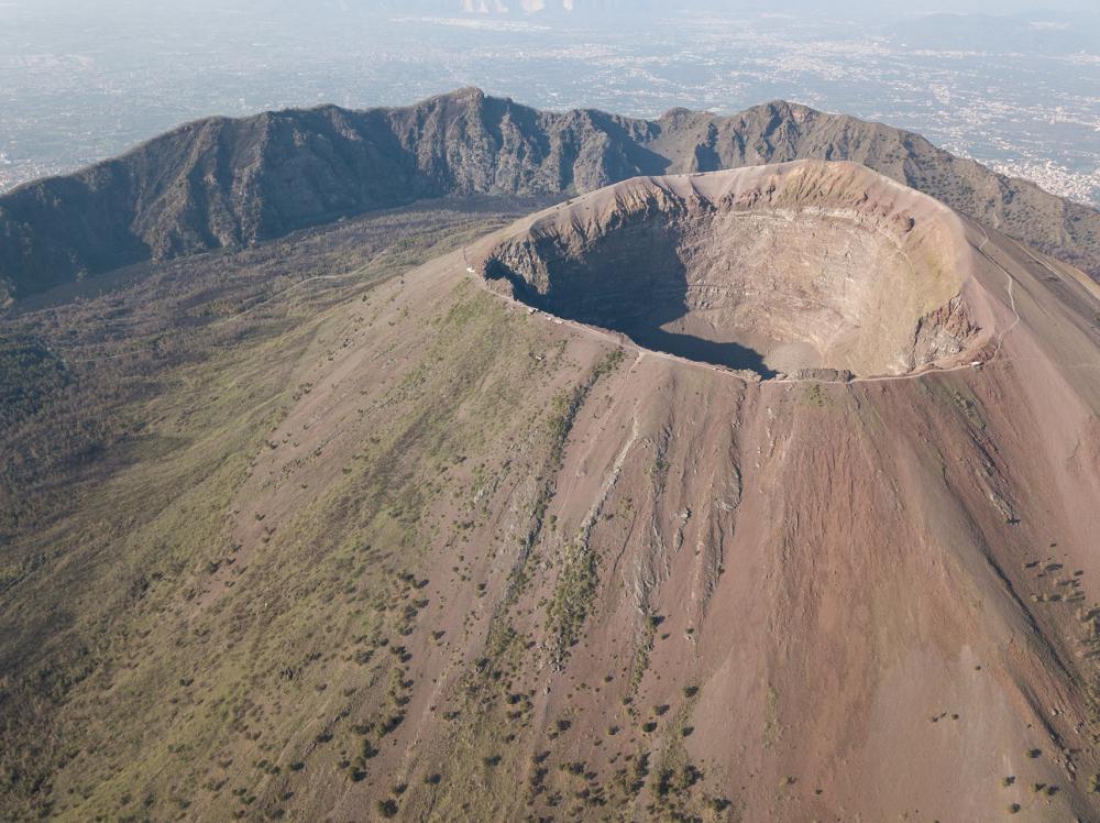 Excursion to Mount Vesuvius and visit to a local winery-2